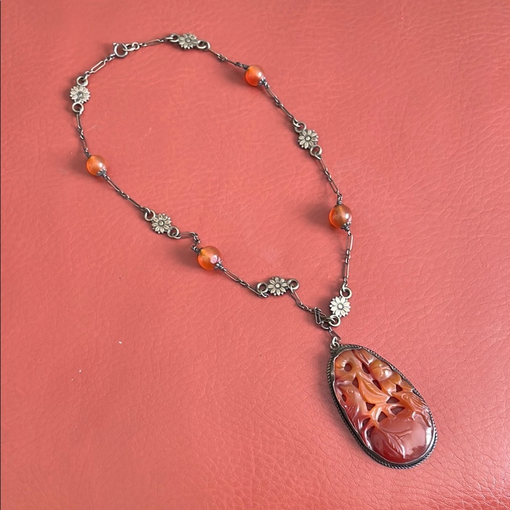 Elegant Brown Pendant Necklace